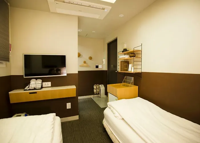 Uh Hotel