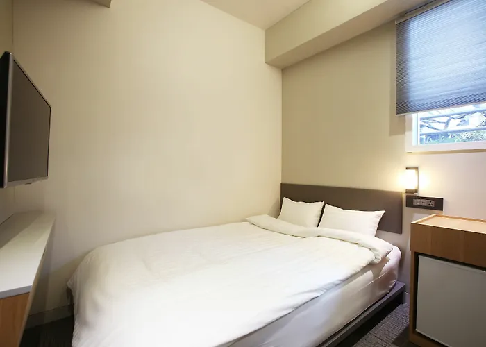 Hotel Uh 3*