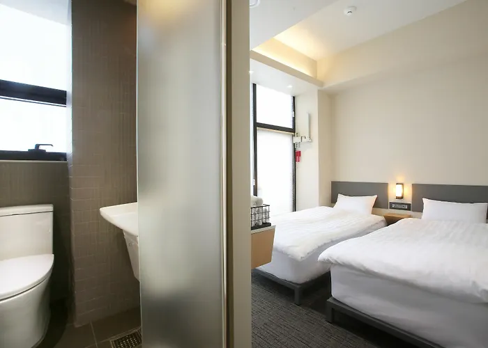 Uh 3* Seoul